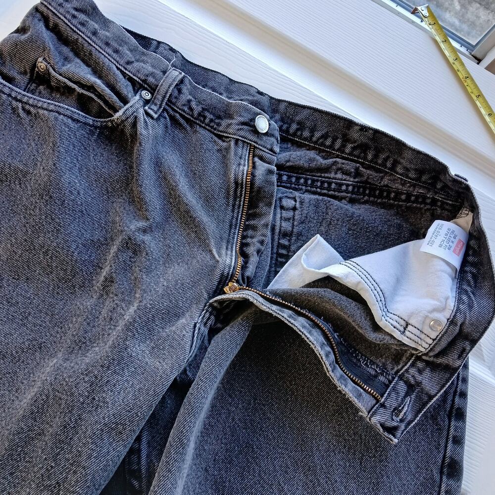 Wrangler Relaxed Fit Black Denim Jean Cutoffs 36" waist cotton shorts jorts - Picture 5 of 12